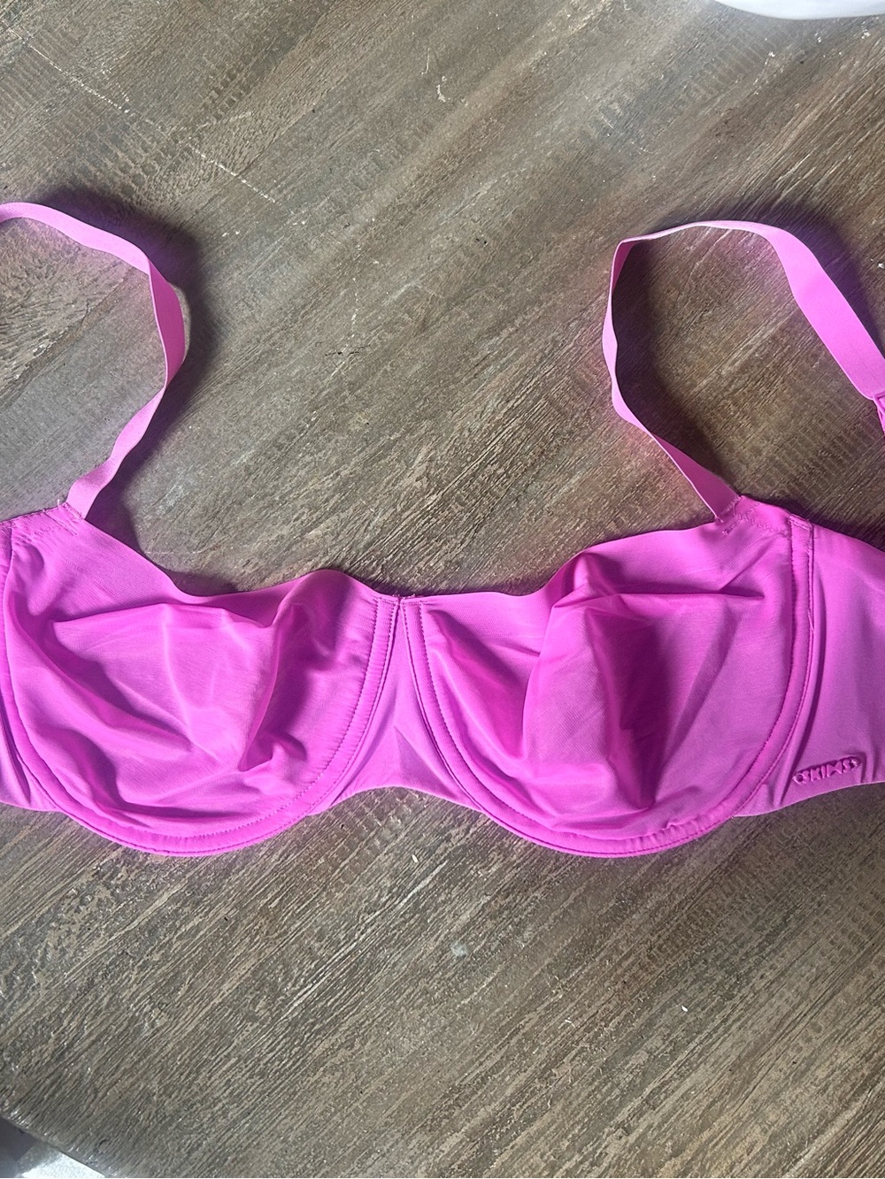 SKIMS Hot Pink Underwire Bra